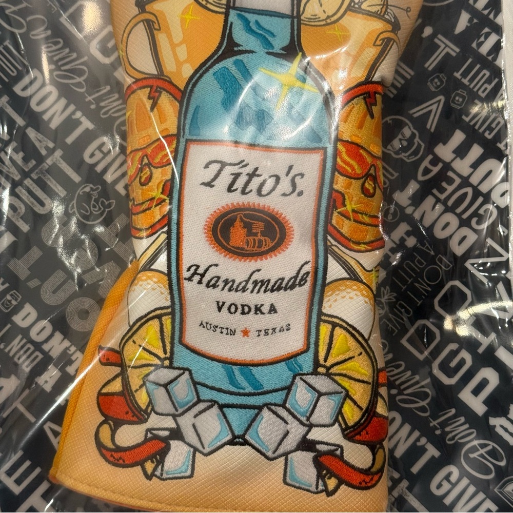 SWAG Golf Tito’s Handmade Vodka Golf Driver Headcover LimitedEdition SEALED NWT - Picture 3 of 8